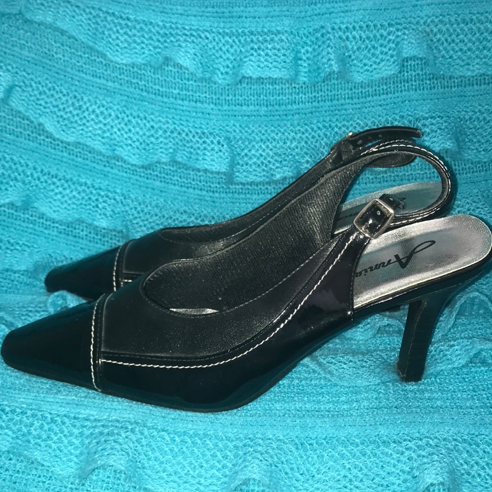 👠 Annie Strap Pump Heels D13